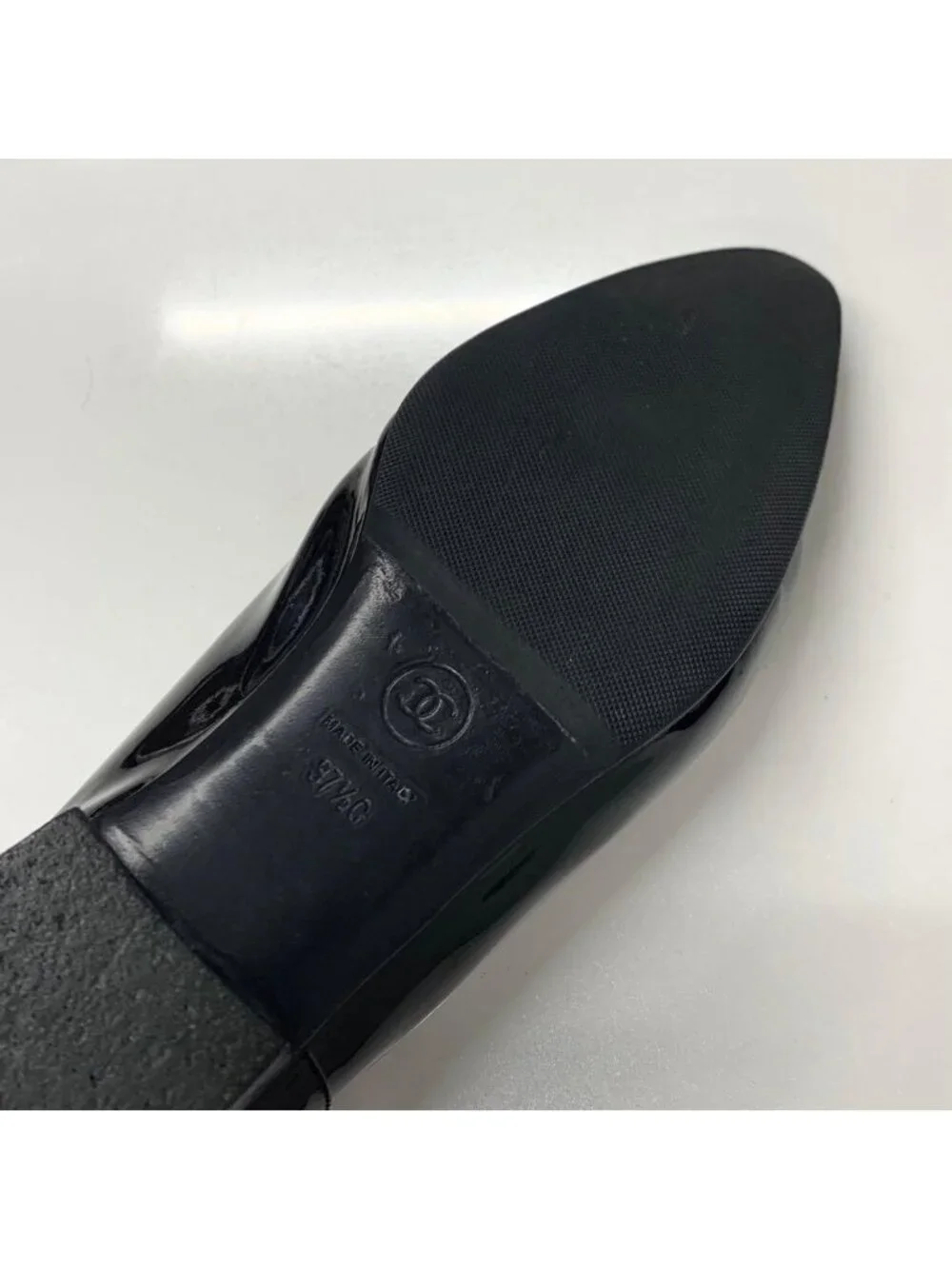 Chanel CC Logo Patent Loafers Black - Picture 8 of 10